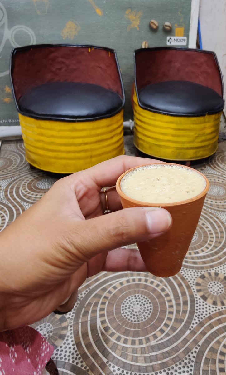 RPanda5's tweet photo. After a super hectic day....
Dinner mein kullhad wali coffee...(not chai 🥺) with veg sandwich 🥪....Bahut naainsafi 😬

#TeaMuseum #Sundergarh https://t.co/i8iOdJL6AI