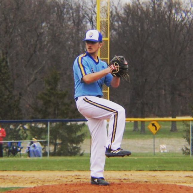 adenemery23's tweet photo. I’m excited to announce my commitment to further my academic and athletic career at Illinois College! @BlueboyBaseball @ICC_CougarBsbll https://t.co/J219zvET7Z