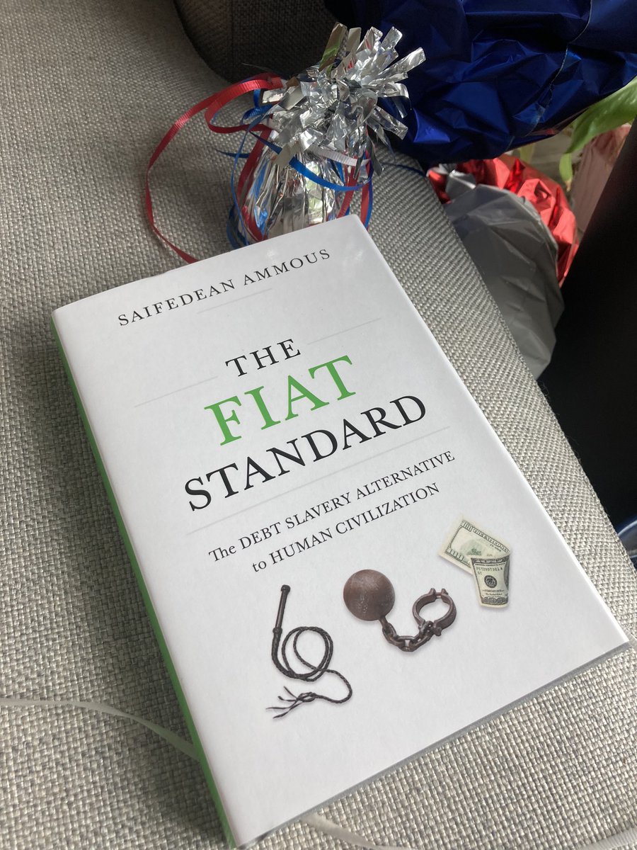 LarryChiang's tweet photo. @BTCcraftsman Fiat Standard Chap 21, 22 (extrapolated!)

Irv Grousbecks #Cha16. Saifedean’s #Cha19 - #Cha22 {“#Web4”} and #Bitcoin Wave #cha1-#cha10 [extrapolated]

Not me and @tomBrady’s first PQRST extrapolation 
Preview Q Read Sum Test. #cs183PQRST https://t.co/5ZCUhIOece