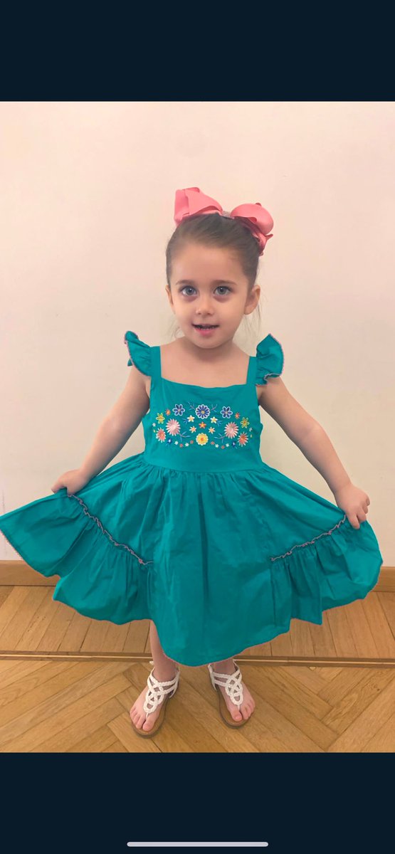 m_salazarzamora's tweet photo. Happy Cinco de Mayo Day today!! Hope you all have a wonderful May 5th. Sending well wishes from this little sweetie who is celebrating her heritage in Milan, Italy ๐ฎ๐น. Seeing a smiling child always warms my ๐#AryaRose #GlammysGirl @MatteoCall https://t.co/sxubNz4oSr