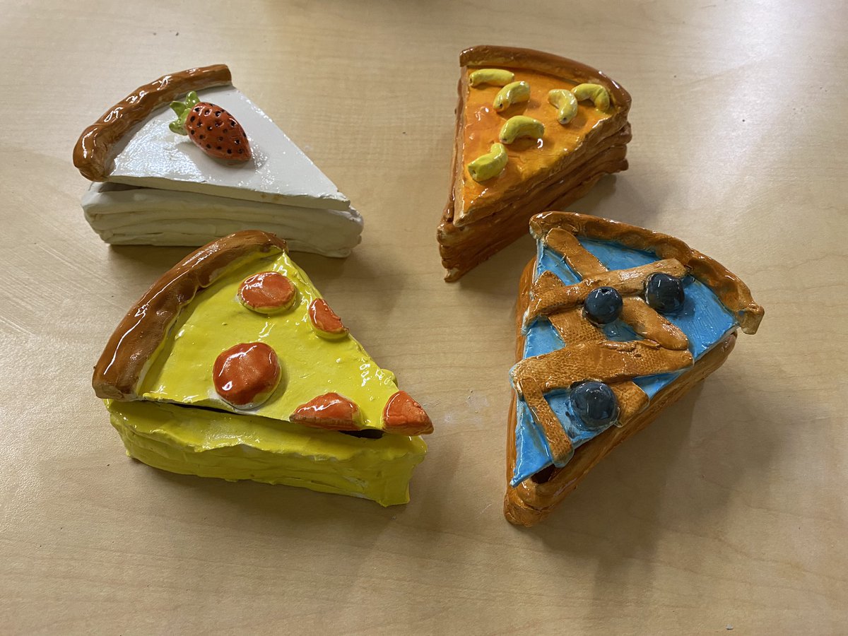 Art with Mrs. Mrozek tweet media