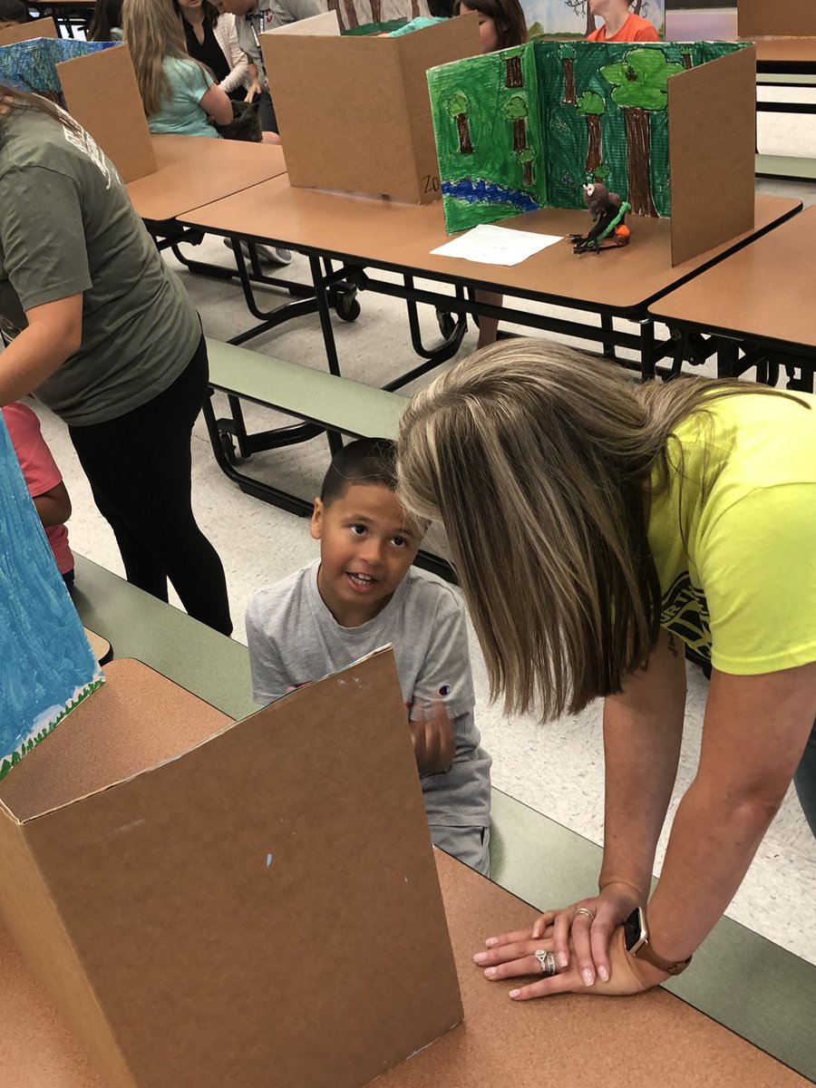 CisdNorthside's tweet photo. Northside GT Showcase was amazing! These students creativity shined as they shared what new creature they discovered! @AKGolightly @PorterELARcoach https://t.co/O0nvi2wFct