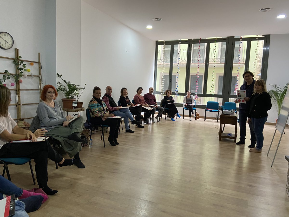 caemanresa's tweet photo. #CAEformació Comença el curs d’Intel·ligència Emocional a #Manresa #Expressat @fpo_continua 👏🏼
ℹ️Informa’t dels nostres cursos aquí: https://t.co/3rpGqx2Dk6 https://t.co/Zqacbbnvze