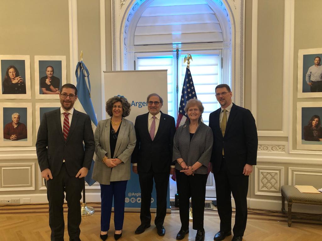 Ariel Eichbaum tweet media