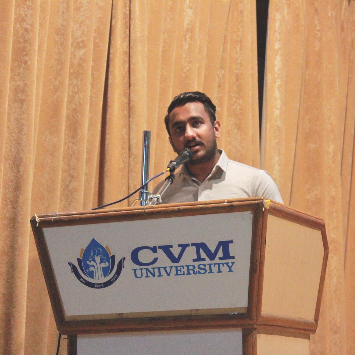 adit_cvmu's tweet photo. A D Patel Institute of Technology (A Constituent College of CVM University)

Glimpses of Farewell 2022 

#cvmuniversity #adit #annualday #batch18 #engineers #farewell22 #newbeginning https://t.co/qFqUytFzv5