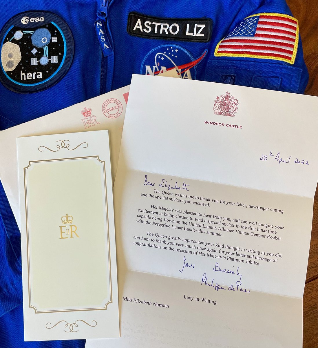 Astro Liz tweet media