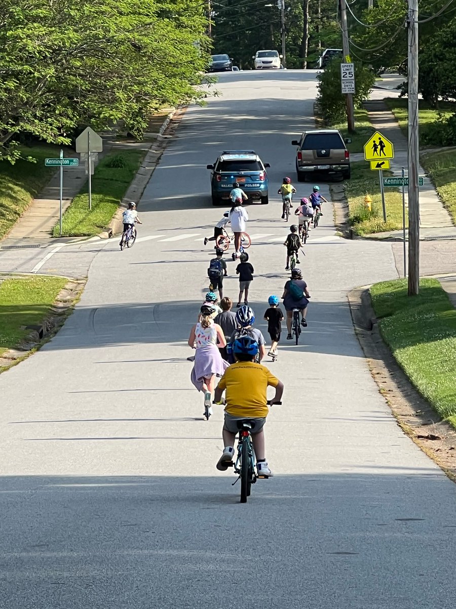 WCPSS's tweet photo. 🚲 Yesterday, students from 19 WCPSS schools took part in National Walk, Bike, and Roll to School Day! One of its many goals is to increase community awareness of safe walking and biking routes to school. Which schools participated? > https://t.co/m1PdaKTdNo #BikeRolltoSchoolDay https://t.co/JYAU4IKu1q
