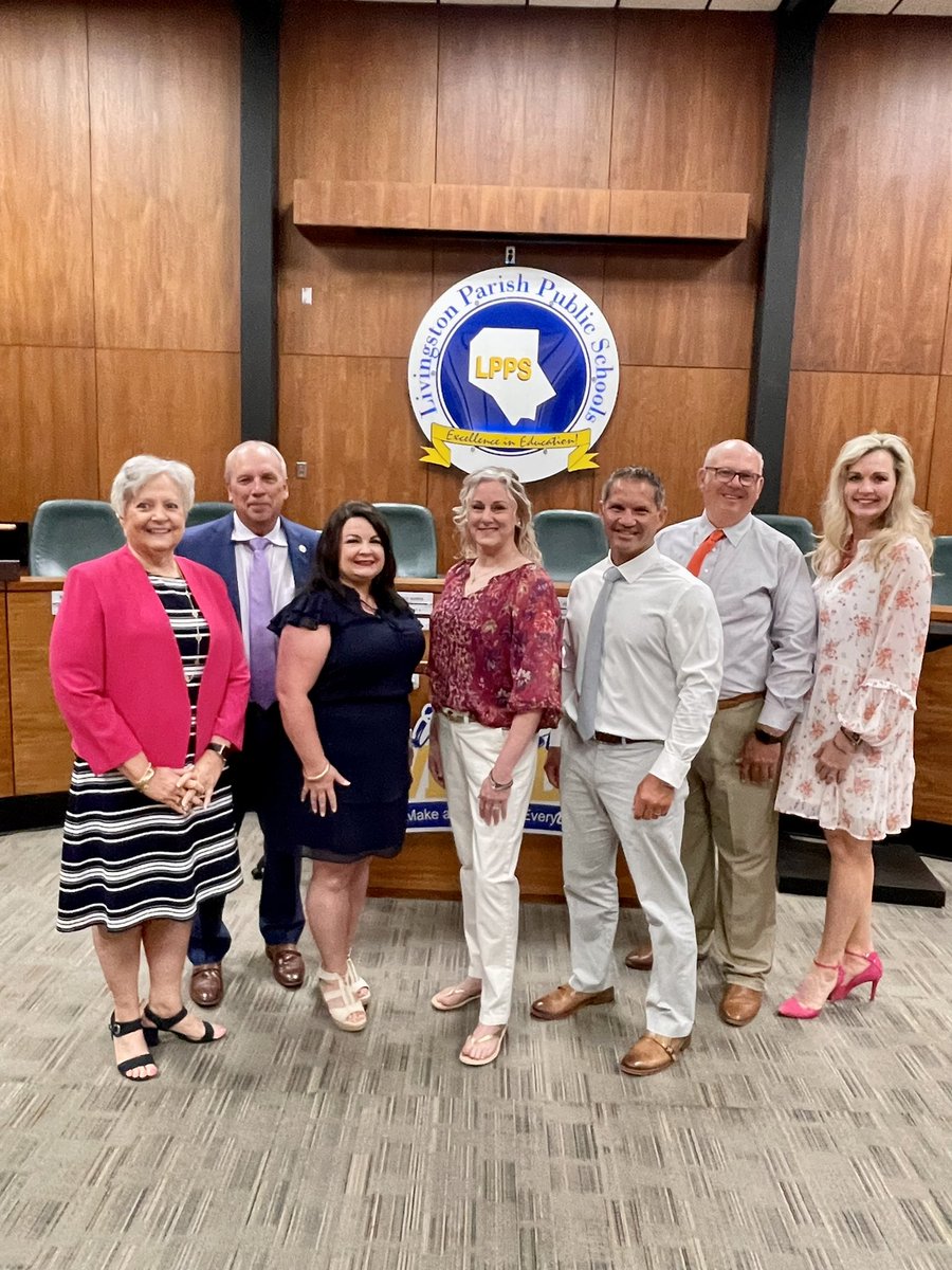 Congratulations Dawn Sonnier, OT and Allison Richardson, SLP! These two LPPS employees are among 4 finalists for the LA School Health Service Provider of the Year! We’re so proud of you! #LivingstonMade  #LPStrong
