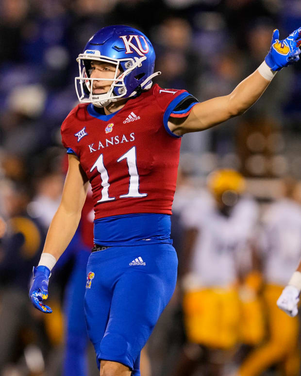 CoachLarmond's tweet photo. Congrats to c/o 2023 6'5 240 Duluth HS TE Anthony Miller @milleranthony11
on his offer from University of Kansas
@KU_Football
@Kotelnicki
@RecruitGeorgia @DuluthFB
@ChadSimmons_ @Mansell247
@GDPsports
https://t.co/1EuVm7Y75Q https://t.co/1hlqNn7eY2