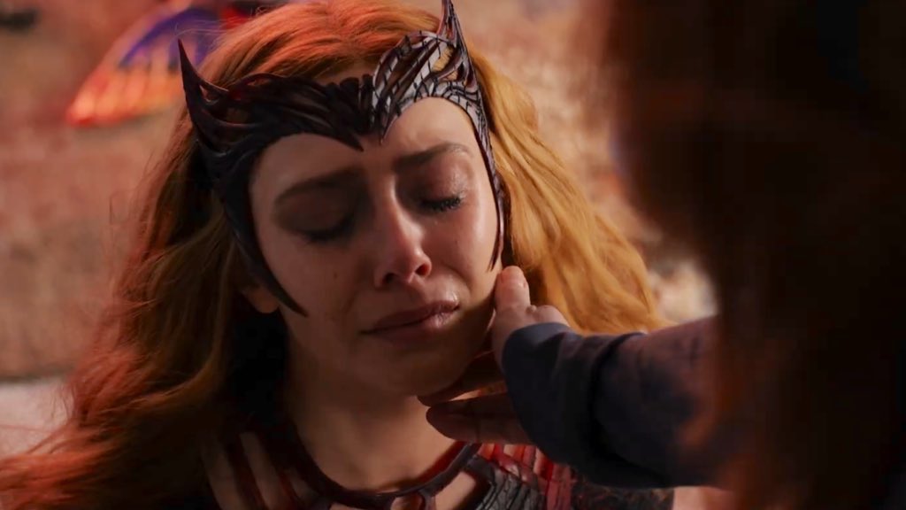 itsjustanx's tweet photo. Elizabeth Olsen had a masterclass performance in #MultiverseOfMadness - The way she portrayed this side of Wanda as the dreaded #ScarletWitch was absolutely insane. She’s mesmerizing to watch and shines through the entire movie. She just owns it. Truly phenomenal. https://t.co/U1kgdxJHpn