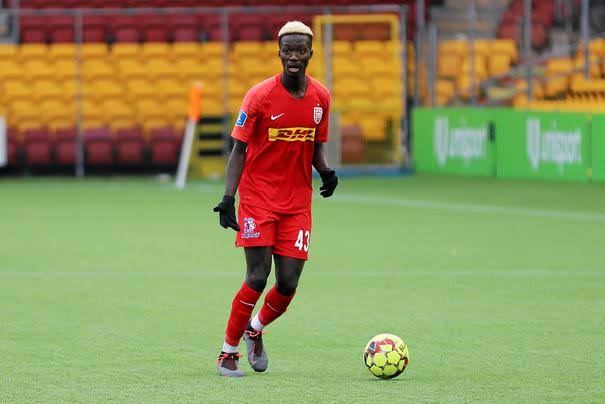 scouting_turkey's tweet photo. Mohamed Diomande

Nordsjaelland
Doğum tarihi/Yaş: 30 Eki 2001 (20)
Uyruk: ￼ Fildişi Sahili
Boy: 1,83 m
Mevki: Merkez orta saha https://t.co/ZXVx6JTBGB