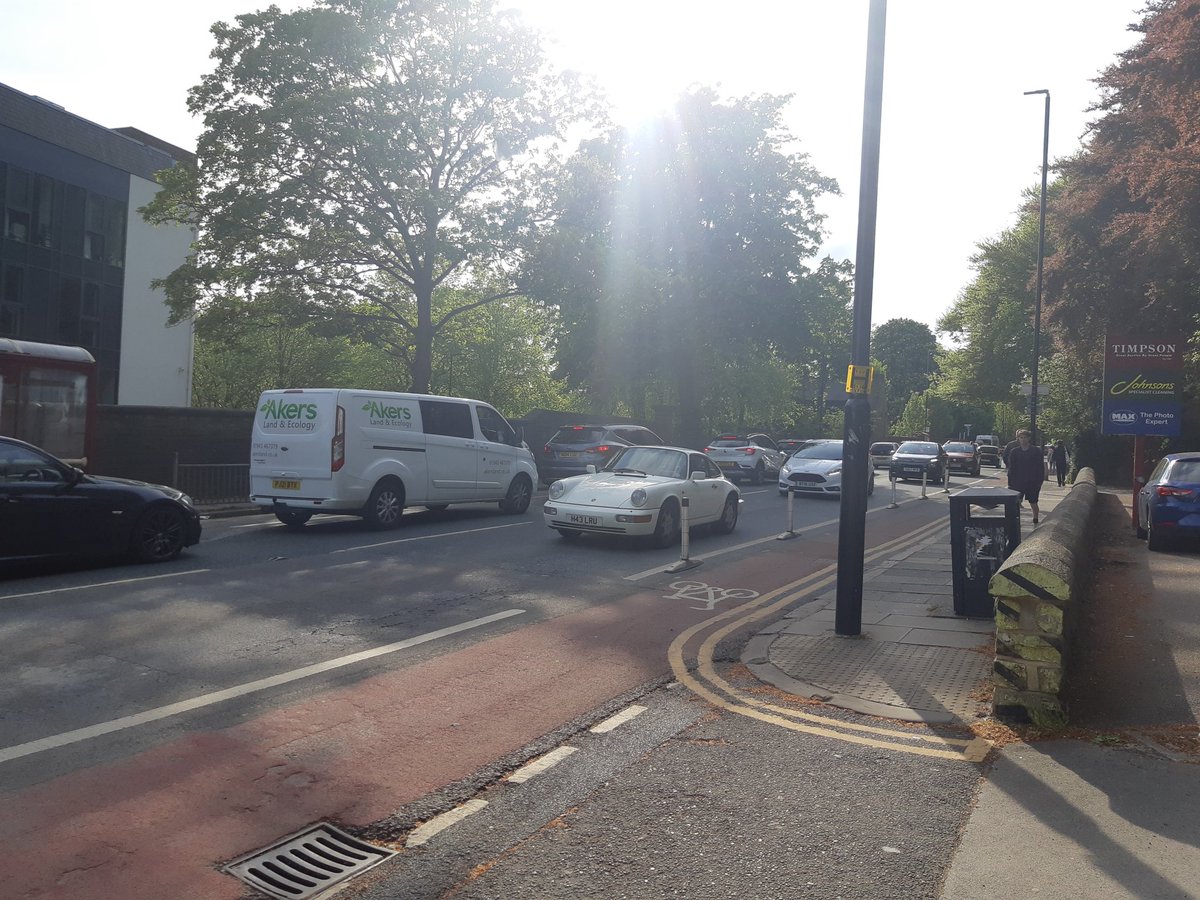 RunMayor_WY's tweet photo. The daily commute.
Why choose to drive and sit in this line of cars, when you could #walk, #run, #cycle, #scoot, #skate, #ski or take the bus?
#activetravel #runsome #enjoymovement #getactive https://t.co/1m7rnlu3Vp