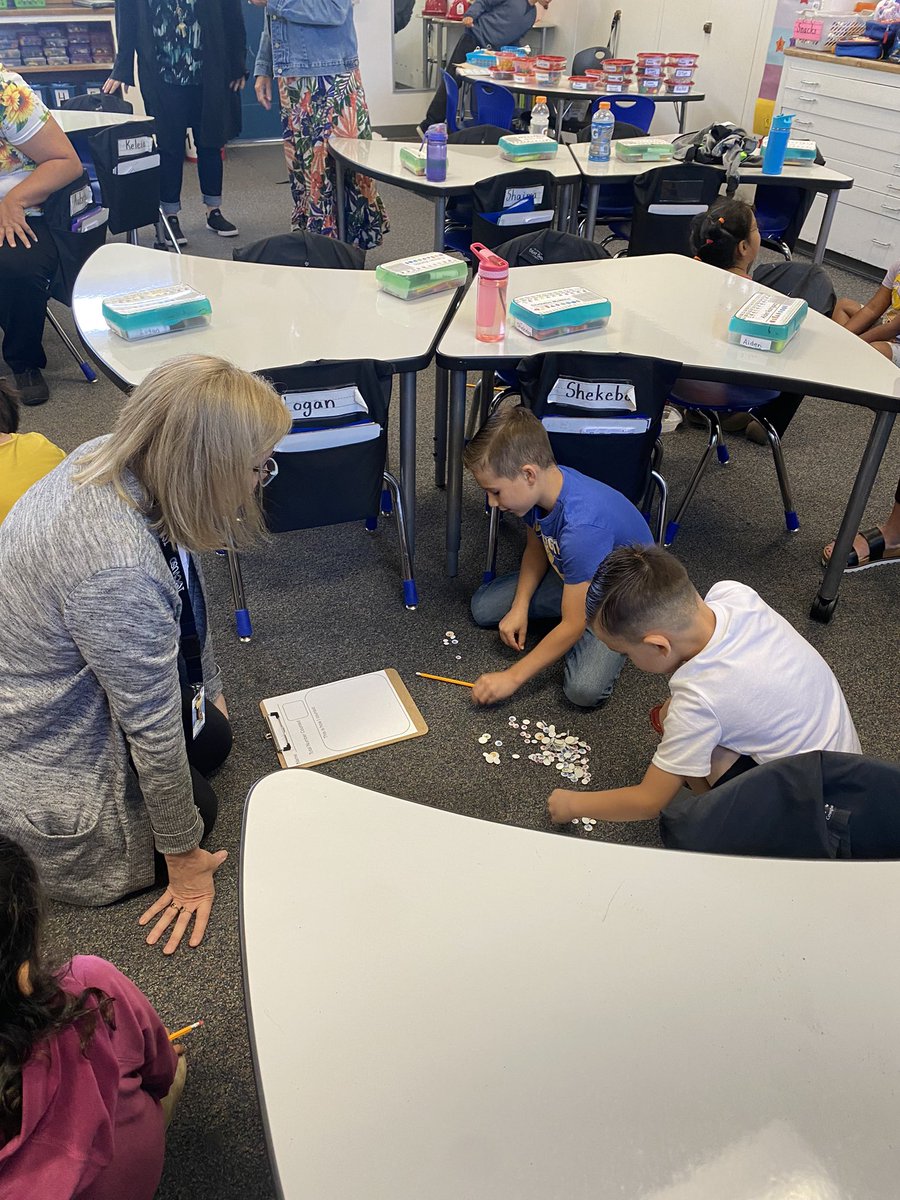 Christine Sphar tweet media