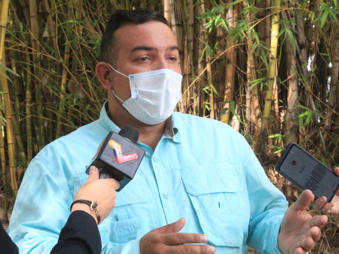 Ministro <a href="/JosueLorcaV/">Josué Lorca Vega</a> emitió balance del 1er Congreso del Cambio Climático. 

Resaltando la asistencia del público con un promedio de 500 personas por día, a la Casona Cultural Aquiles Nazoa escuchando las ponencias de los expertos que se llevaron a cabo en el marco del congreso.