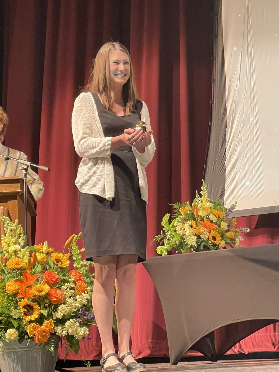davenapoleon's tweet photo. Congratulations to ICHS Golden Apple winner Kendra Vandermeer and Teacher of the Year Laureen Botticelli @momccupation #IDEACenterHS https://t.co/tSED04uUpQ