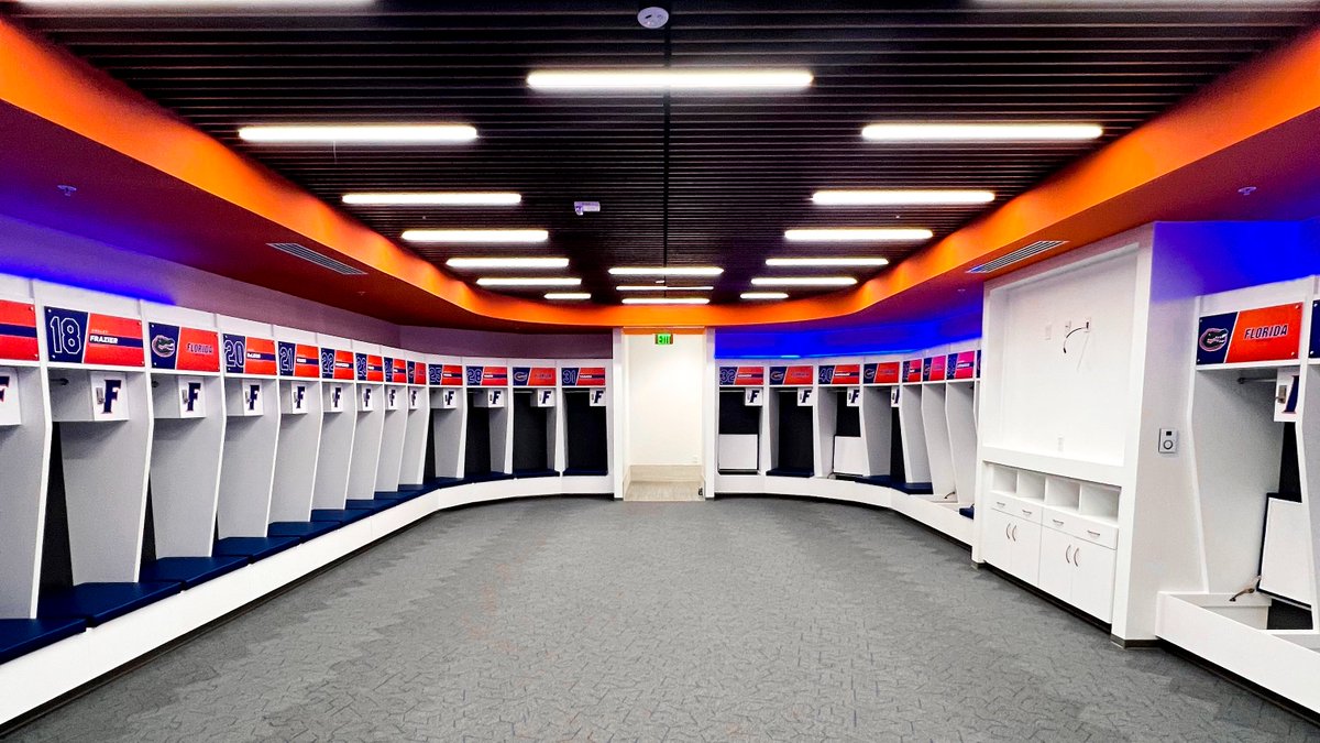 49__degrees's tweet photo. π₯β½οΈπ₯
#DeliveringExperiences X @GatorsLAX @GatorsSoccer https://t.co/8EYVSr7eet