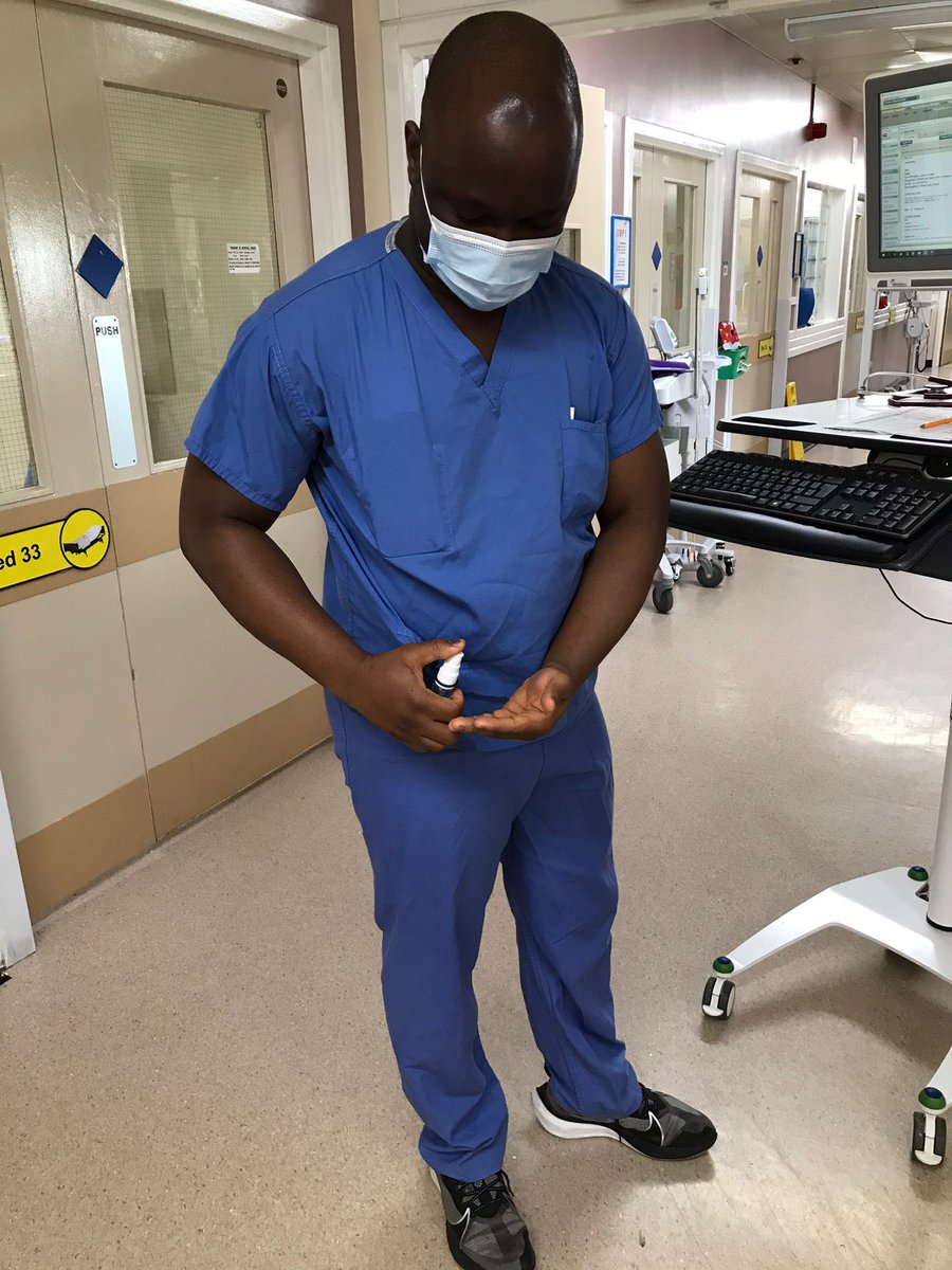 RebeccaDentonS3's tweet photo. @InfecNTH @NTeesHpoolNHSFT @WHO Celebrating WHO Hand Hygiene Day. Visiting wards to ‘Call to action’ our staff to protect patients! #patientsafety #washyourhands https://t.co/sZj5ou5Fgr