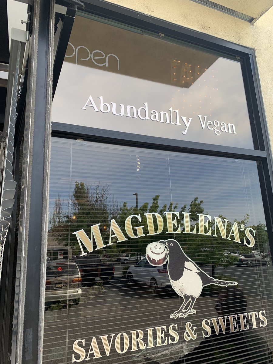 cfbullock's tweet photo. @JenniferFearing this place rocks. Petaluma. https://t.co/4bPO1M2cPb