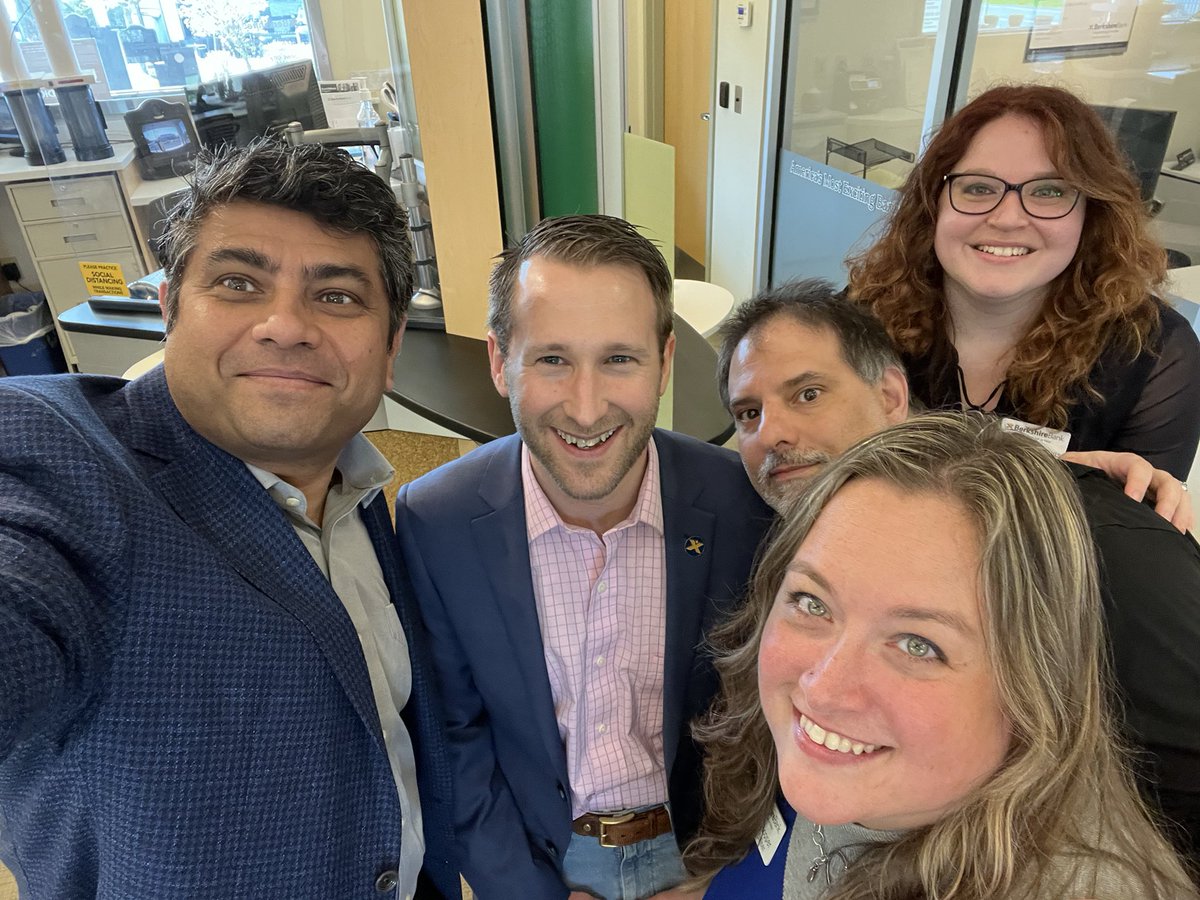 GaryLevante's tweet photo. Itโs been great getting back out in our communities, listening and talking about how @BerkshireBank is enabling positive change in our Capital Region NY market. #BESTCommunityComeback #BerkshireCares https://t.co/d1vkiBnVnB