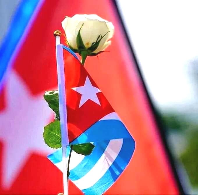 #LatirAvileño
#Cuba #1Mayo  #CubaViveYTrabaja
#VamosConTodo <a href="/ulisesGuilarte/">Ulises Guilarte de Nacimiento</a> @CubaCentral@MincinCuba 
<a href="/BetsyDazVelzqu2/">Betsy Díaz Velázquez</a>