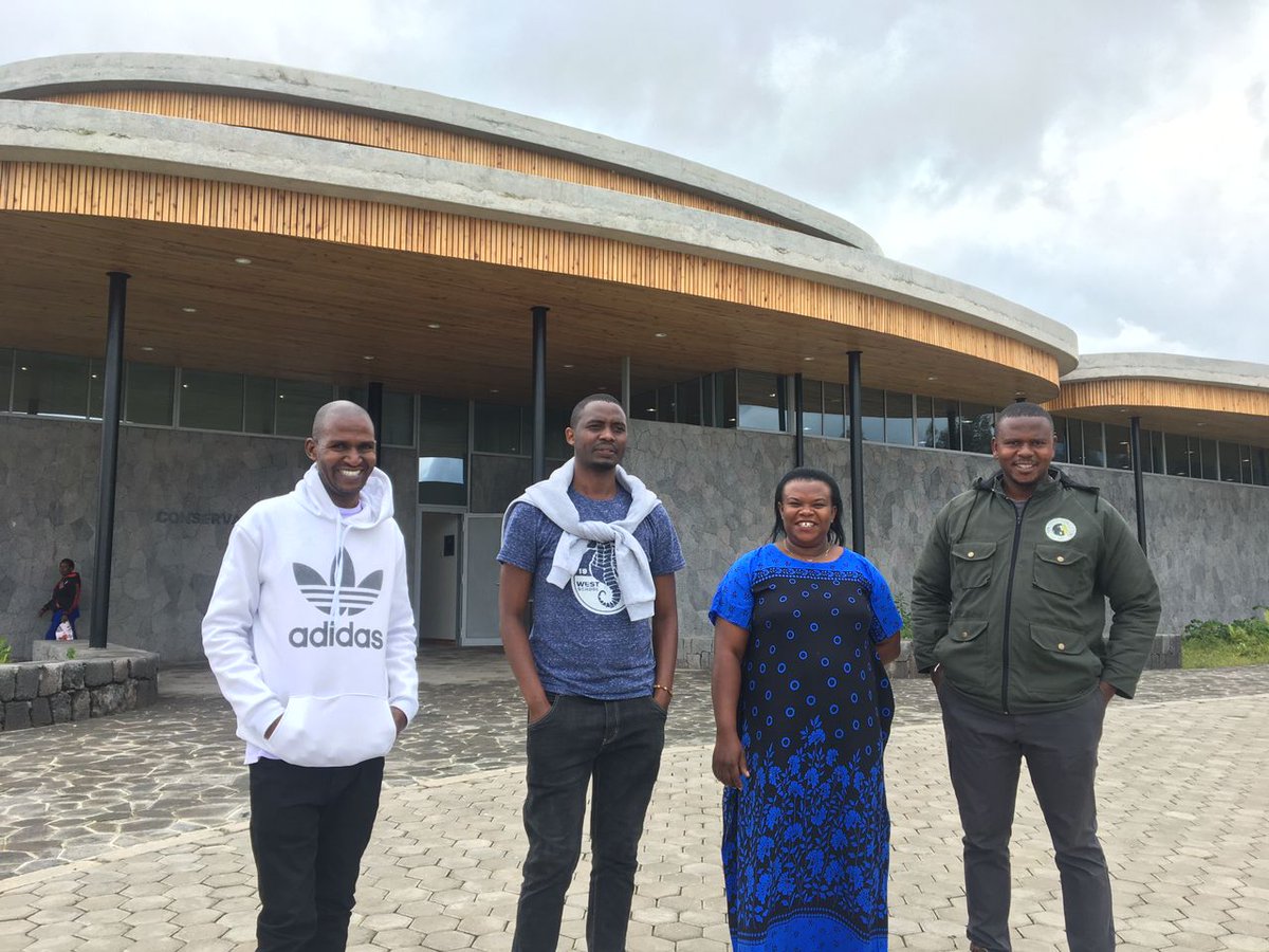 chturambe's tweet photo. Have you ever been at this beautiful, amazing and inspiring place? CHT Team has been there today! Please go if you haven's gone!! Thank you @TheEllenFund @SavingGorillas for the opportunity you are offering the Rwandan community and the World to learn about mountain gorillas. https://t.co/A31o8pkN7l