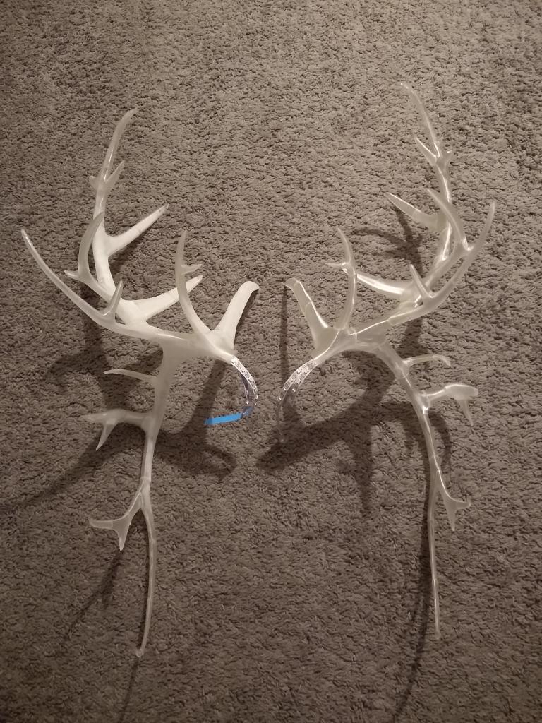 Bangather's tweet photo. What do y'all think about my rack? 😉 #valheim #3dprinting https://t.co/tWg1VDsl6R