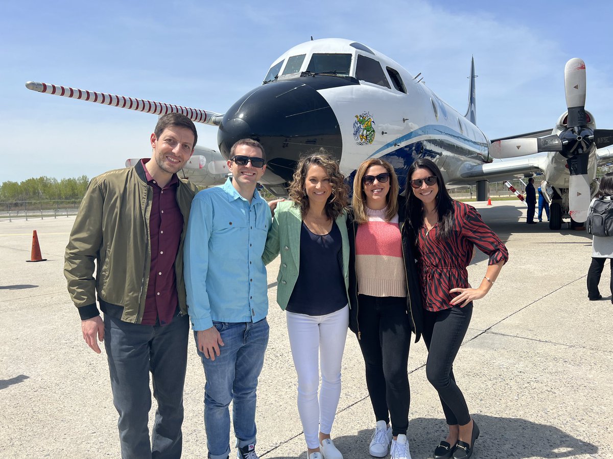 Some of my favorite meteorologists helping produce #HurricanePreparenessWeek content for <a href="/ABC/">ABC News</a> 👍 <a href="/Wx_Max/">Max Golembo</a> <a href="/SamWnek/">Sam Wnek</a> <a href="/WXmel6/">Mel Griffin</a> <a href="/DanManWX/">Dan Manzo</a>
