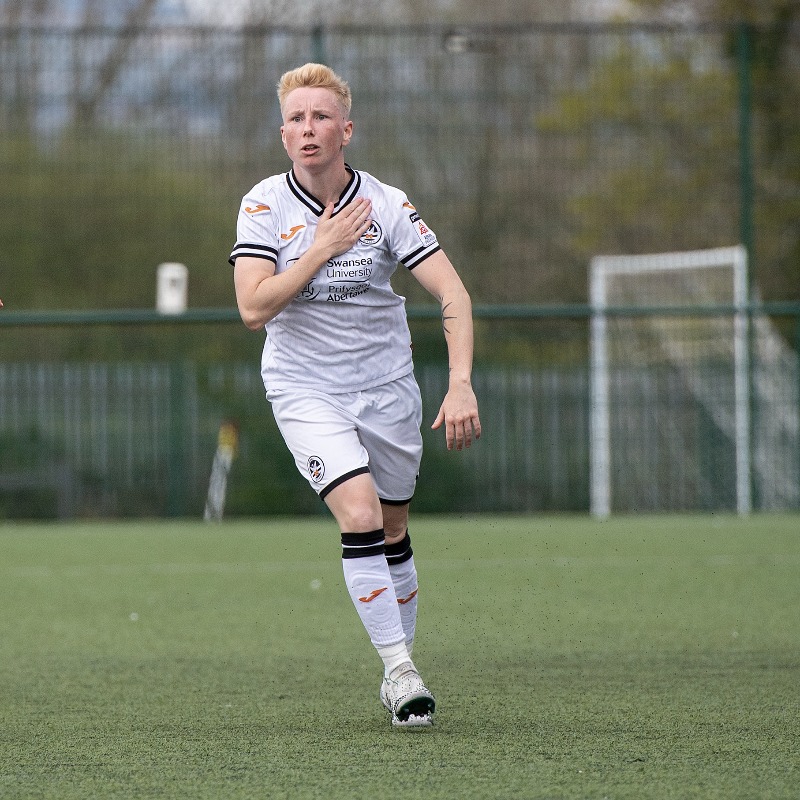 AdranLeagues's tweet photo. The voting is now open for the 2021/22 #GeneroAdranPremier Player of the Season! 🗳️

✨ @Ffi__Ffi

✨ @Stace_JDavis12 

✨ Annabel Sweeney
  
Cast your vote now! 👇