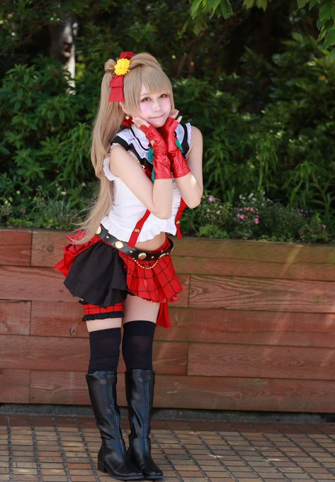 Twitterのコスプレ画像15