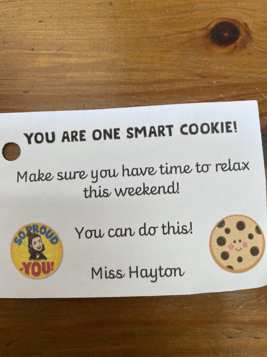 What a kind gift of encouragement from my daughter’s class teacher today - the cookie disappeared swiftly but the words remain and are appreciated #year6sats #inthistogether #doyourbest @HoylandswainePS