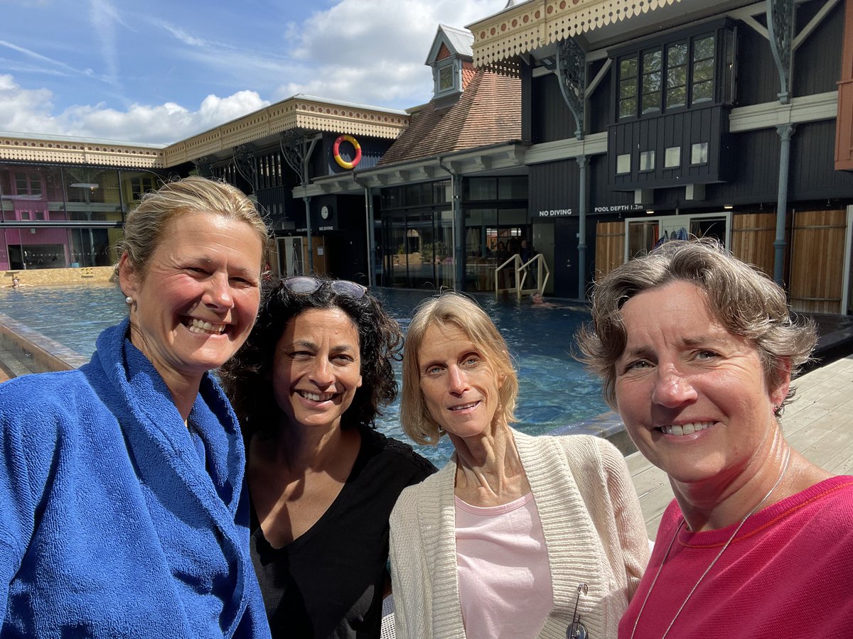 VirtualGirlLS's tweet photo. Fabulous #TakeABreak day with these ladies at #thameslido #friendsfor40years Swim, massage and facial followed by tapas! All good for the soul! thanks @VMware https://t.co/0scFXoix8N