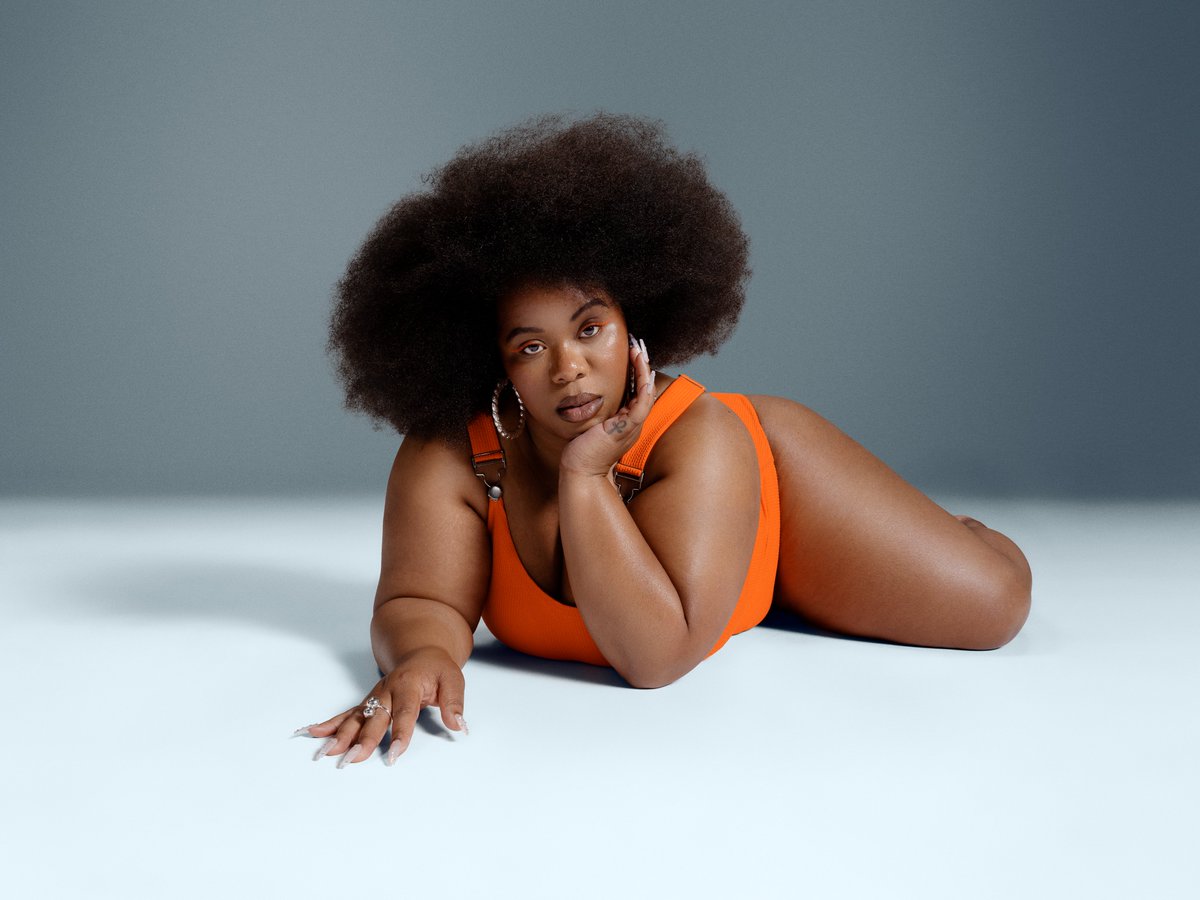 BridgeModels's tweet photo. 💙 Perfect Fit 💙
Dancer and Model Trina Nicole modelling for the new @SimplyBeUK The F-it Revolution Campaign 2022 👉
See more of her stunning portfolio through the link below
📎 https://t.co/3wLTD0ZFI8
.
.
.
#perfectfit #simplybe #curvemodels #fitrevolution #curvefit https://t.co/qI6OVYaLdM