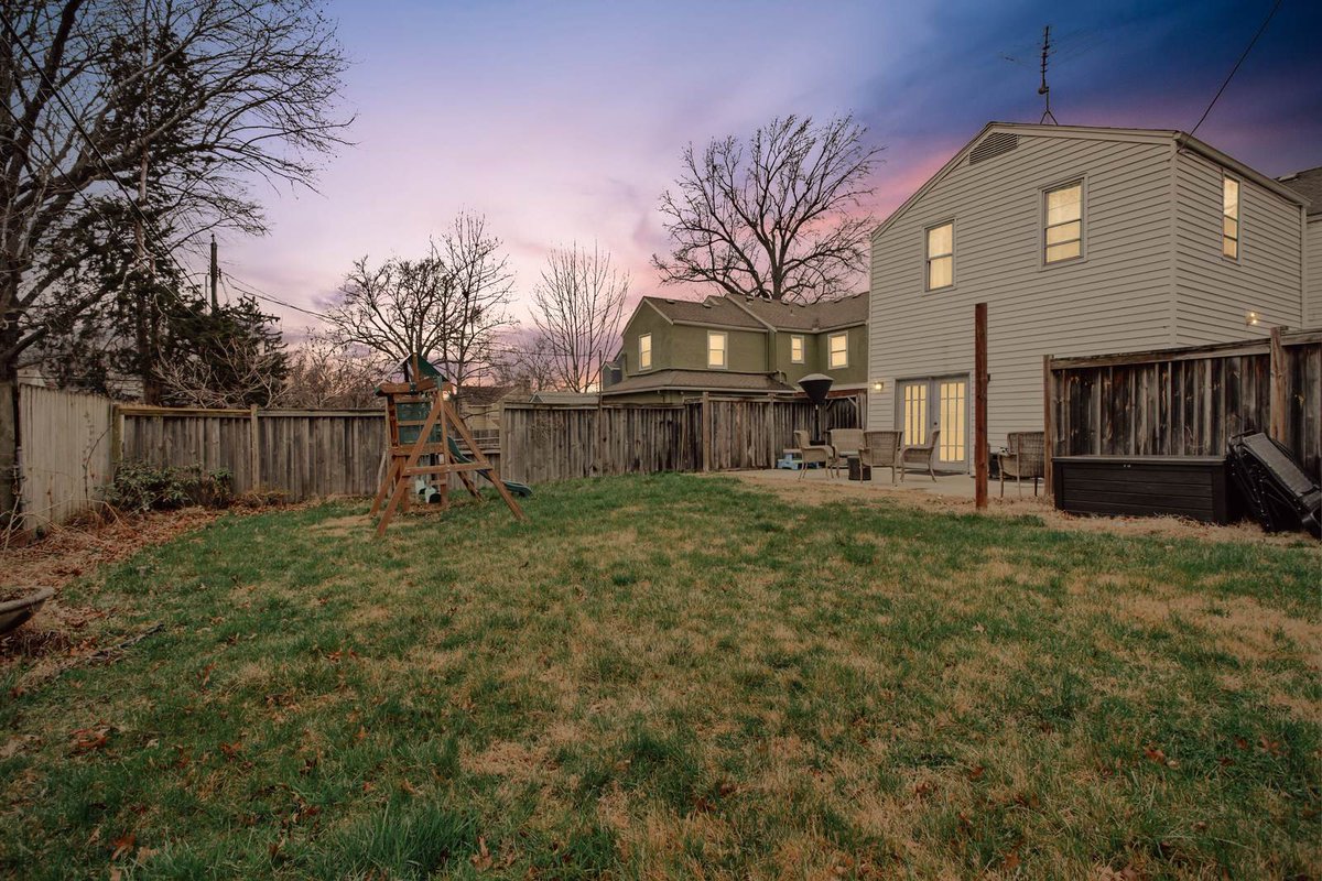 team_fultz's tweet photo. NEW LISTING!! Great opportunity in Rockhill Gardens.  🏡 409 E 73rd Street, Kansas City, MO 64131 [$350,000 / 4BR/2.5 BA] https://t.co/E9oOGEsTyT
#kansascitymorealtor #kansascitymorealestate #kansascitymohomeforsale #kansascitymohouseforsale #kansascitymo https://t.co/G5x7AS4Afi
