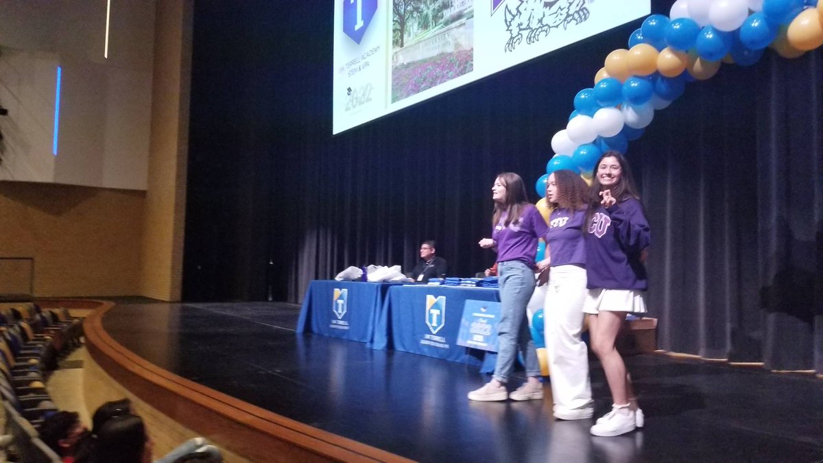 I.M. Terrell Academy for STEM and VPA tweet media