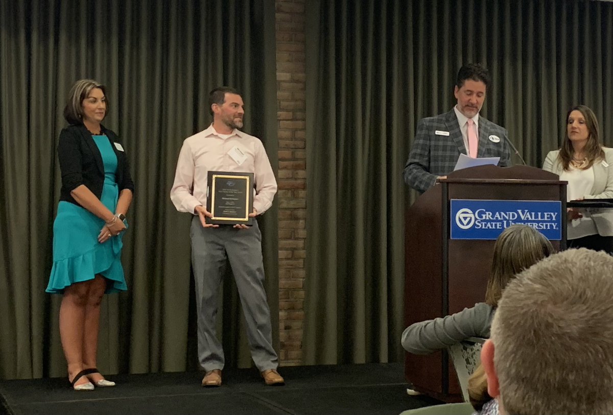 ACTE Region 1 New Teacher of the Year Michael “the unicorn” Refsnider! #ECAT #EASTERNTech #GrandRapids #ACTERegioni