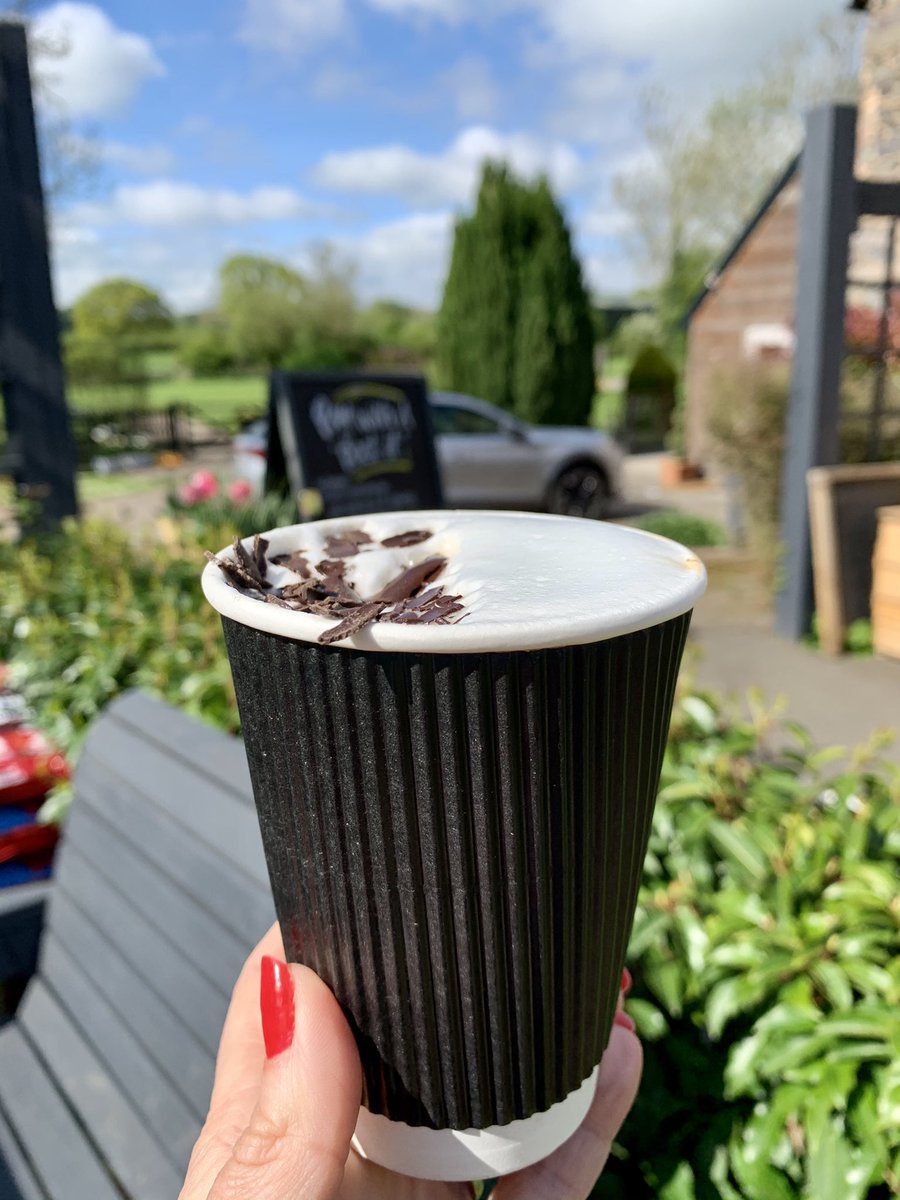 JournoBecky's tweet photo. Lovely day for a trip to Swithland Deli ☀️ ☕️ @NewsAndDeli #leicestershire #supportlocal #coffee #sunshine https://t.co/44oCN7F0hF