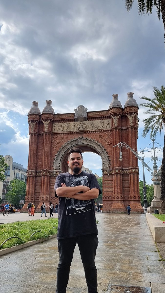 Cepisax's tweet photo. 🎷 Hoy 20:30 hs voy a estar tocando el saxofon con @martinchoandres y @bluesbandtrio en @lagarrafadelsbeatles (Joan Güell 150)
#blues #saxofon #sax #trip #tour #musica #música #musicaenvivo #evento #show #jam #jamsesion #rock #jazz #swing #playsax https://t.co/5GSAfgv5TU