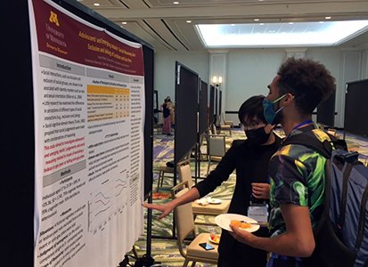UMNFSoS's tweet photo. Our own @fsosheadstaceyh is at @SRCD conference and presenting! #ConstructingTheOther https://t.co/JtHyK42g1R