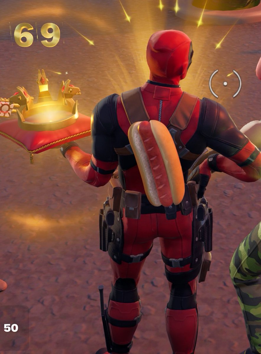 NoodleEvasive's tweet photo. 😳🥵 #fortnite #crowncheck https://t.co/WaVignc1Iv