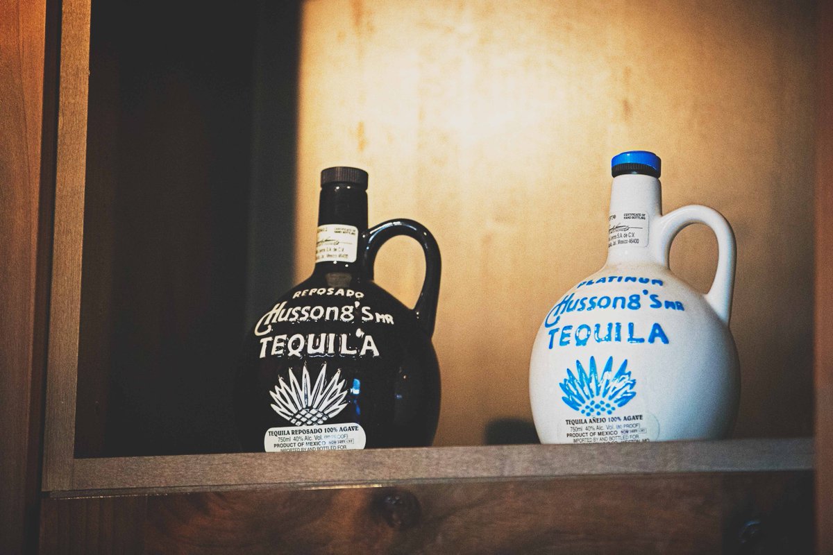 CactusLNK's tweet photo. Our bartenders are experts in mixology and will craft the best cocktails you’ve ever had! 🤩 https://t.co/a8CAF9EYGS