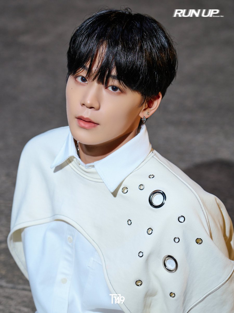 ONKIOFRANCE's tweet photo. •TEASER | 05.05.22•

Photos teasers de ON pour la sortie de  'Run up (Korean Ver.)'

➣ Sortie le 09.05.2022 à 11h (🇫🇷) 

#T1419 #티일사일구 #ON #온 #Runup #런업

Cr. @T1419_official 
🌻 https://t.co/lfolPB23JI