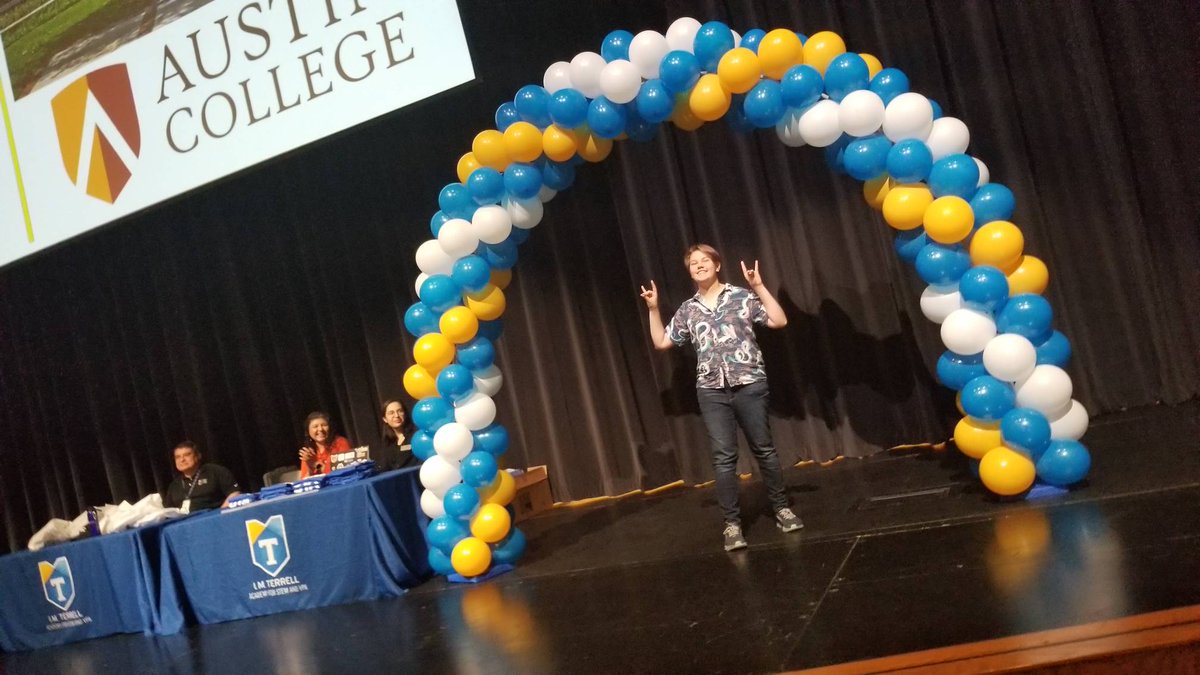 I.M. Terrell Academy for STEM and VPA tweet media