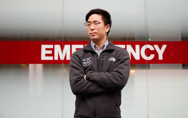 GradSchoolSinai's tweet image. .@GradSchoolSinai students helped alleviate staffing shortages caused by the #Omicron surge. The Student WorkForce was created in March 2020 as New York City hospitals became the national epicenter of the newly declared pandemic: mshs.co/3s9mCCe