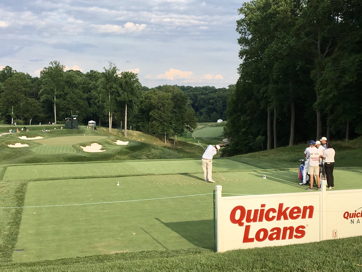 JRandolph88's tweet photo. Throwback to one of my favorite courses on tour. When rough gets this thick and they mow it into the grain…let’s just say it’s not fun. How far do you think you could hit that ball?? #TPCPotomac #TheBeastOnTheBeltway https://t.co/hMWOCC256S