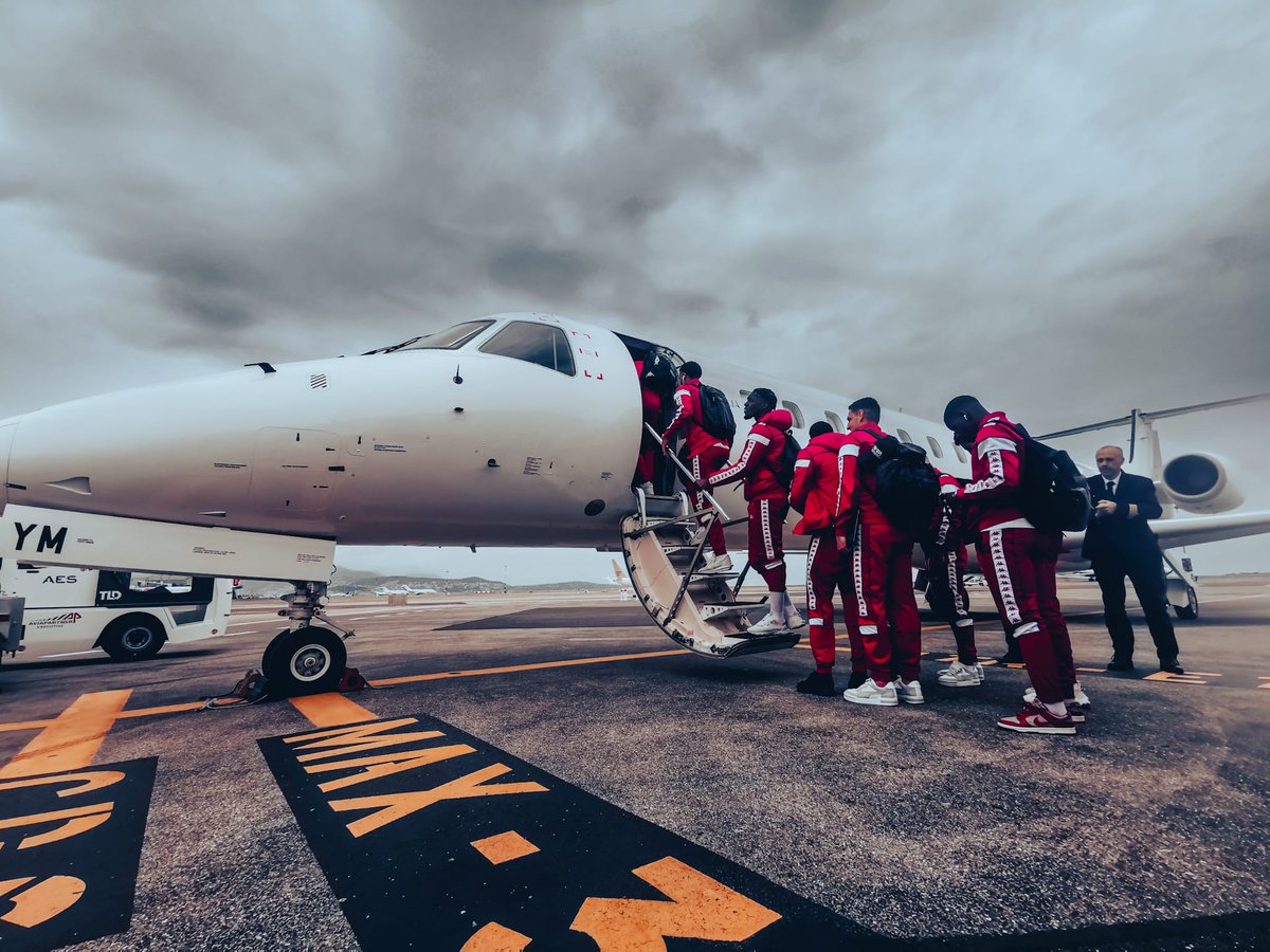 AS_Monaco's tweet photo. Cap sur le nord et Lille ! 🛫 https://t.co/M7AjWLNmIr