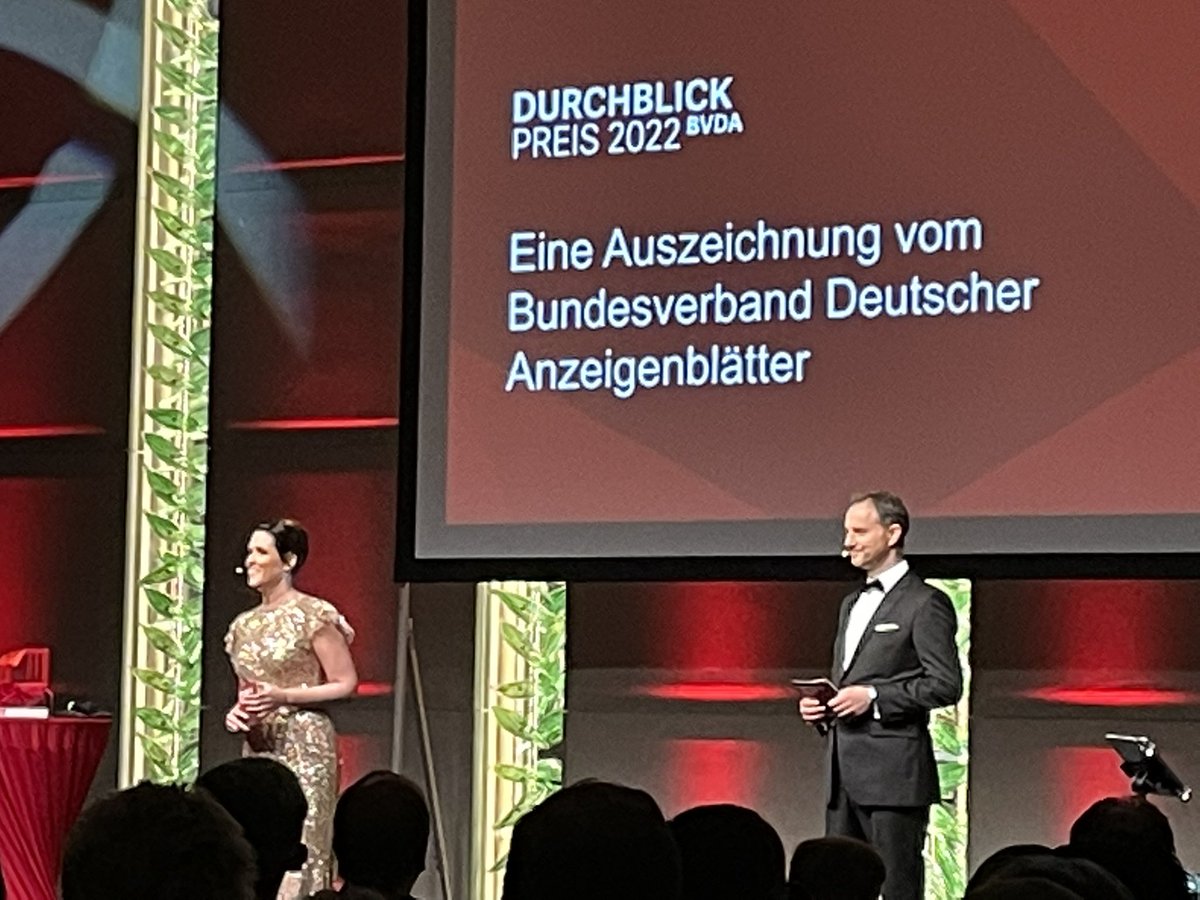 Senderstaedter's tweet photo. Verleihung des #Durchblick beim @BVDAPresse https://t.co/SufLpDRqZn