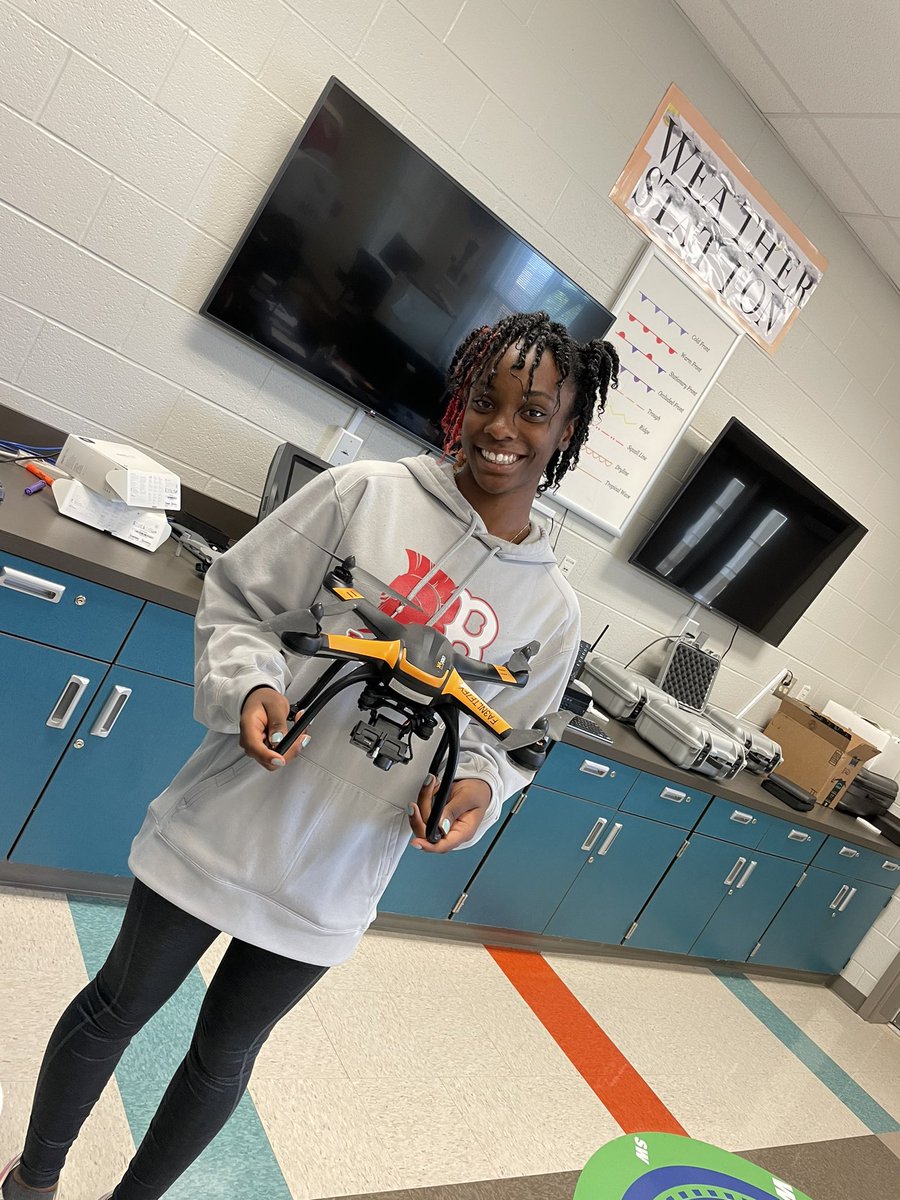 We have our first certified Drone Pilot of the 2021-2022 school year!! Congratulations Trinity on passing your Remote Pilot Exam! More students will test over the next few days!! Let’s Go!!!! <a href="/KimberlyRDove/">Kimberly R. Dove</a> <a href="/jasonjstamper/">Jason Stamper, EdD</a> <a href="/FCSCTAE/">Fulton County Schools CTAE</a> <a href="/WomenInAviation/">Women in Aviation International</a> <a href="/FultonCoSchools/">FultonCountySchools</a> <a href="/parents4edu_SF/">South Fulton Parents</a>