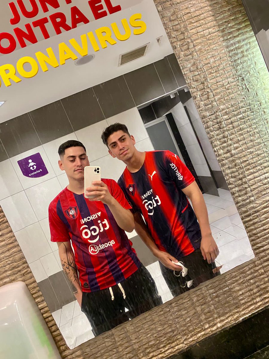 out_futbolpy's tweet photo. https://t.co/KaVYEQfu2v