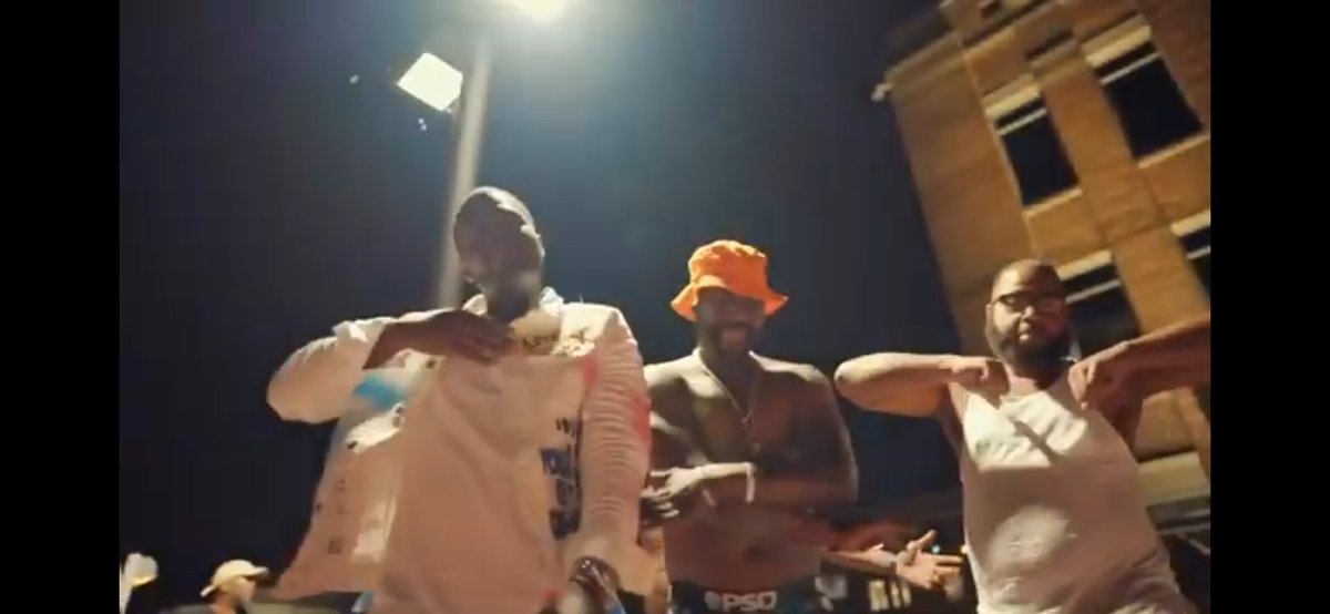 MOOKEDOUT's tweet photo. https://t.co/jWLbaaMG3m
#Newvideo #Ahoy #Mookedout
#outsidedowntown🏁
#underarmor
#Baldamore
#Hiphophere
#RapMusic #weownthiscity https://t.co/NZXA85lsZy