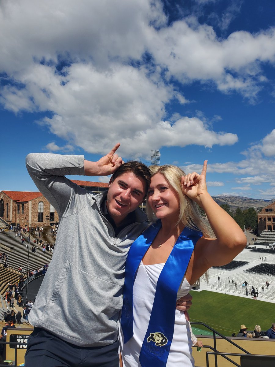 sriecker's tweet image. Congrats Natalie Riecker!

#ForeverBuffs